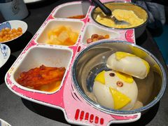 -凤凰湘语·平价海鲜餐厅(浦东旗舰店)