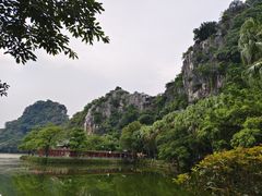 -星湖旅游景区七星岩