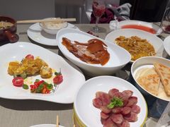 -凤凰园烤鸭店·唐山菜·传承花椒肉(老唐丰路店)