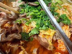 -闫家驴肉老店(华电一校店)