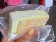 -詹爷爷乌节路街头冰淇淋