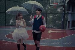 -易摄影婚纱摄影工作室