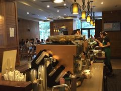 -星巴克(西安李家村万达店)