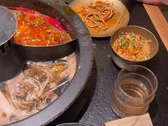 -晓宇重庆火锅(西安荟聚店)