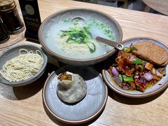 京葱爆猪肝素鸡面-样样体面(宝安支路店)