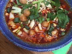 -四小区火锅·巷子里的重庆火锅(花照壁店)