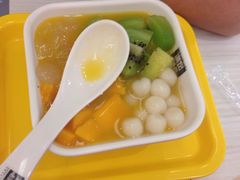 -满记甜品(巴黎春天宝山店)