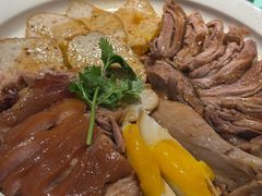 -潮界(LU·ONE凯德晶萃广场店)