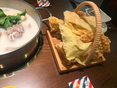 -肥仔文澳门猪骨煲(南京西路店)