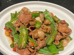 私房小炒肉-芳芳私房菜·精做淮扬菜(承德路店)