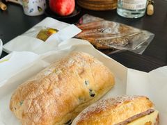 橄榄夏巴塔-GONTRAN CHERRIER·GC可颂(朝阳大悦城店)