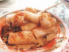 烧卖肠粉拼-憶廟街 X 沙角邨(太古城店)