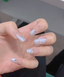 -晨·艺美甲美睫