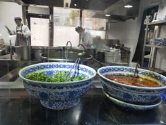 -陇上全荟兰州传统牛肉面(延吉路店)