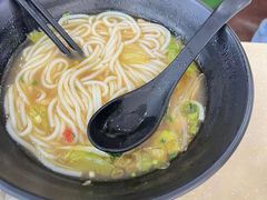 -龙记桂林米粉(财满街店)