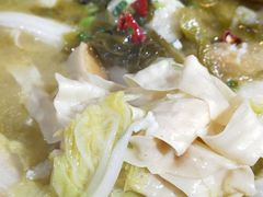 -周鱼小馆石锅酸菜鱼(活力汇店)