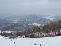 -中旅松花湖滑雪场