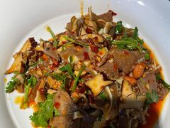 -费大厨辣椒炒肉(吉联MALL店)