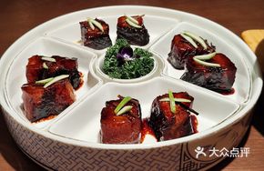 Decade-Aged Tangerine Classic Black Barbecue Pork