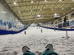 -乔波室内滑雪场