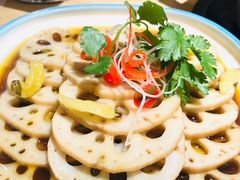 -山城外·非遗酸菜鱼(新都汇融店)