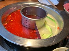 -佬土鹅肠火锅(解放路店)