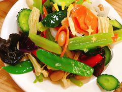 素什锦-王三姑牛肉饼