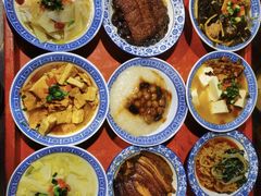 -蓝田九大碗民俗食府(蓝田店)