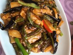 -肘子酥·天津菜·特色捞面(德云社店)