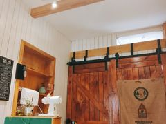 -长颈鹿咖啡(大学路店)