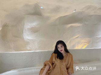 青岛探店｜超ins洞穴风设计工作室｜择谷