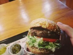 -The Habit Burger Grill 哈比特汉堡(复兴soho店)