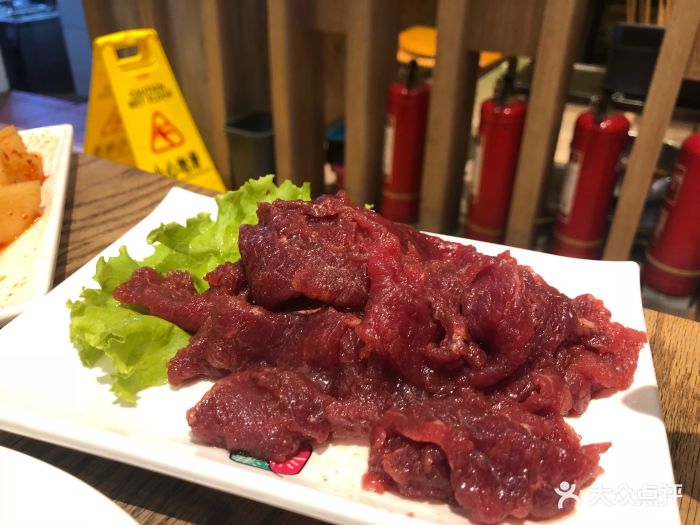 斗满江韩式烤肉(美术馆东街总店)烤牛肉图片