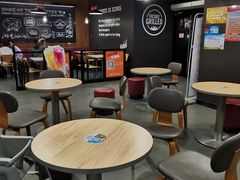 大堂-汉堡王(中央广场店)