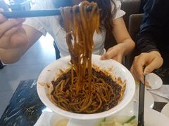 -桃园中华料理炸酱面(燕儿岛路店)