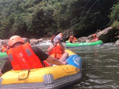 -雅鲁激流探险漂流