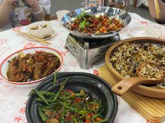 -堂瓦里·33年传统赣菜(第一街区店)