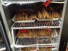 -拈签一笑黄牛肉辣卤串串