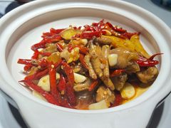 -费大厨辣椒炒肉(高铁吾悦广场店)