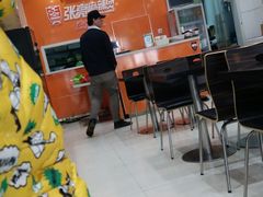 大堂-张亮麻辣烫