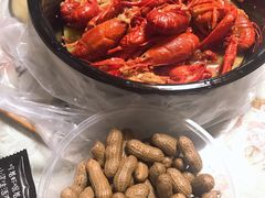 -老谭虾王蟹皇·龙虾·烧烤(蝴蝶湾店)