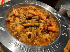 -胖哥俩肉蟹煲(长沙高铁吾悦广场店)