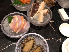 -半岛翡丽海鲜自助餐厅(观风亭店)