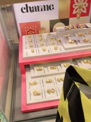 -周生生Chow Sang Sang(新世界店)