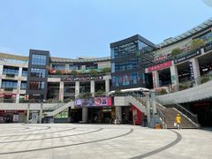 -浦江城市生活广场(江月路店)