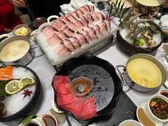 -红鼎豆捞·非遗鲍皇汤火锅(宝丰路店)