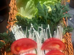 -阿婆情腊排骨火锅·野生菌季(古城旗舰店)