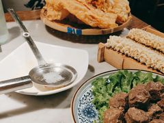 -尚尚仙·酸汤猪手·猪肚鸡火锅(华联万柳购物中心店)