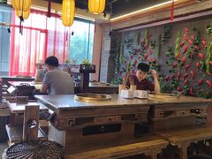 大堂-小龙坎老火锅(北京三里屯店)