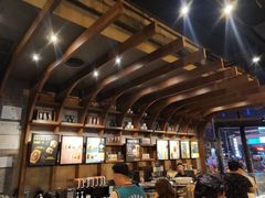 -星巴克(洛阳中州路王府井店)